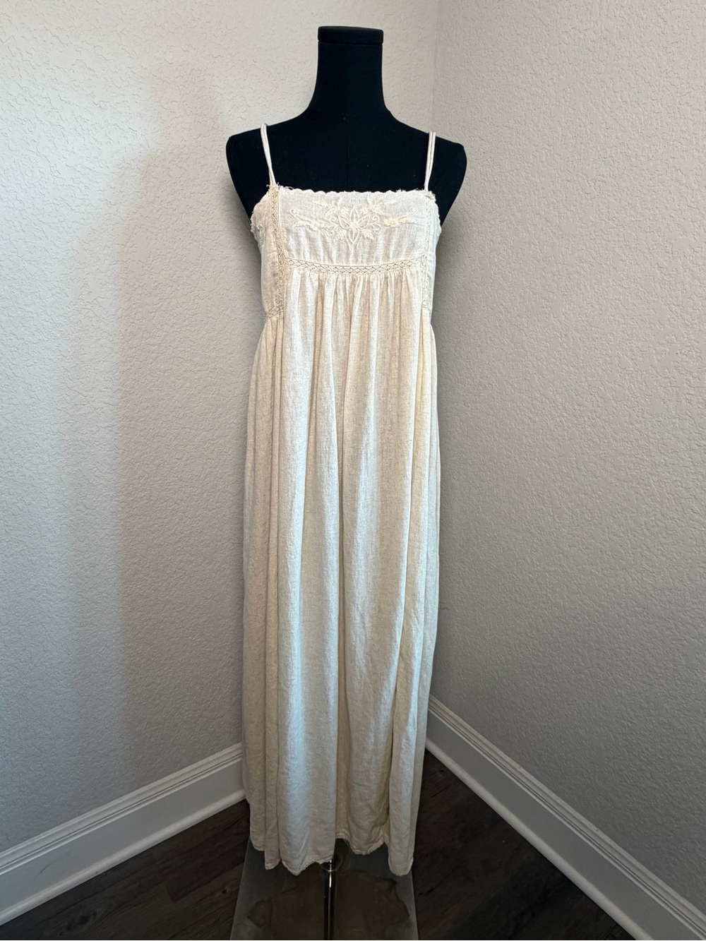 Zara Cream Lace-Detail Maxi Dress with Spaghetti Straps